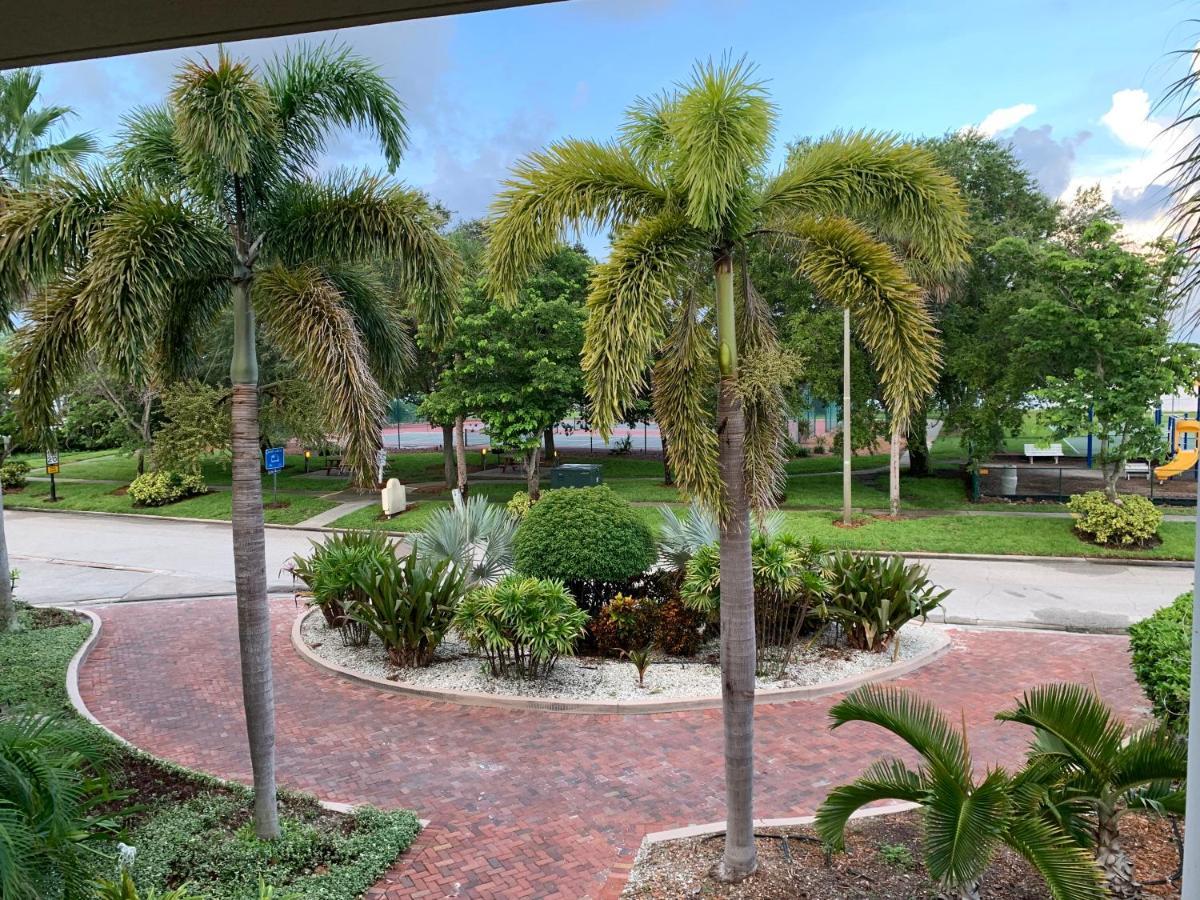 Aparthotel Bayside Retreat Ruskin Exterior foto